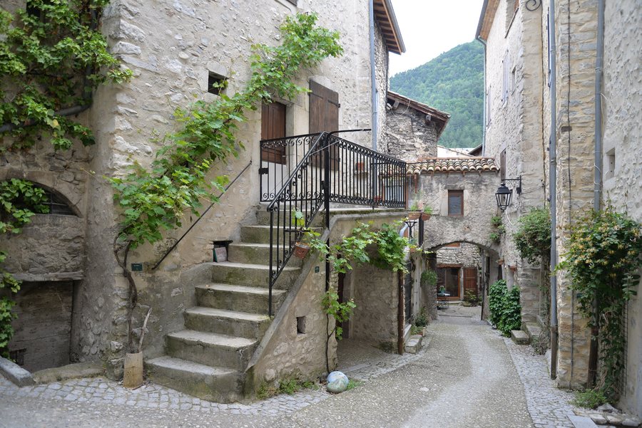 File:France ARA 26 Chatillon-en-Diois 01.jpg