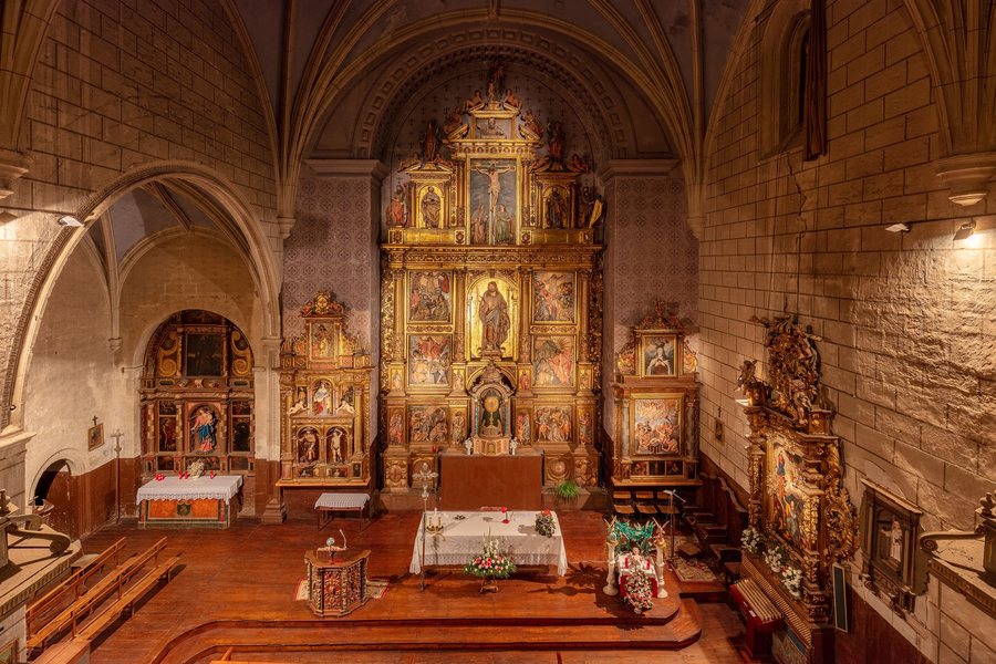 File:Iglesia de San Salvador, Luesia, Zaragoza, España, 2023-01-04, DD 80-82 HDR.jpg
