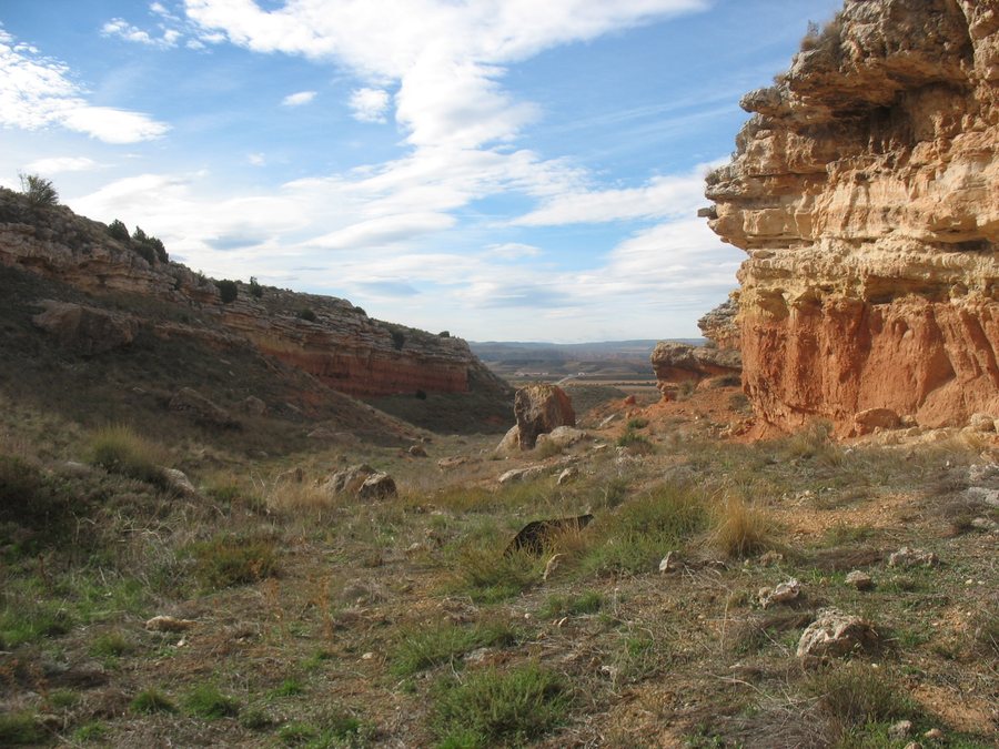 File:Barranco de las Calaveras paleontological site, Concud, Teruel, Spain.JPG