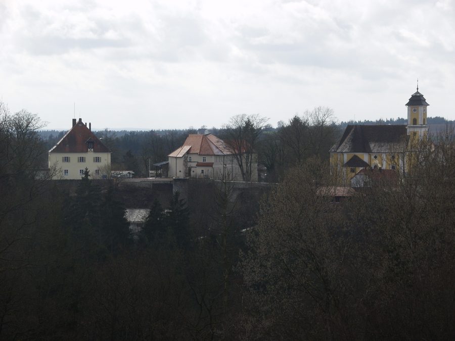 Mitterfels Castle Complex with St. George's Church, the town hall, and the former prison, now home to the local history museum
