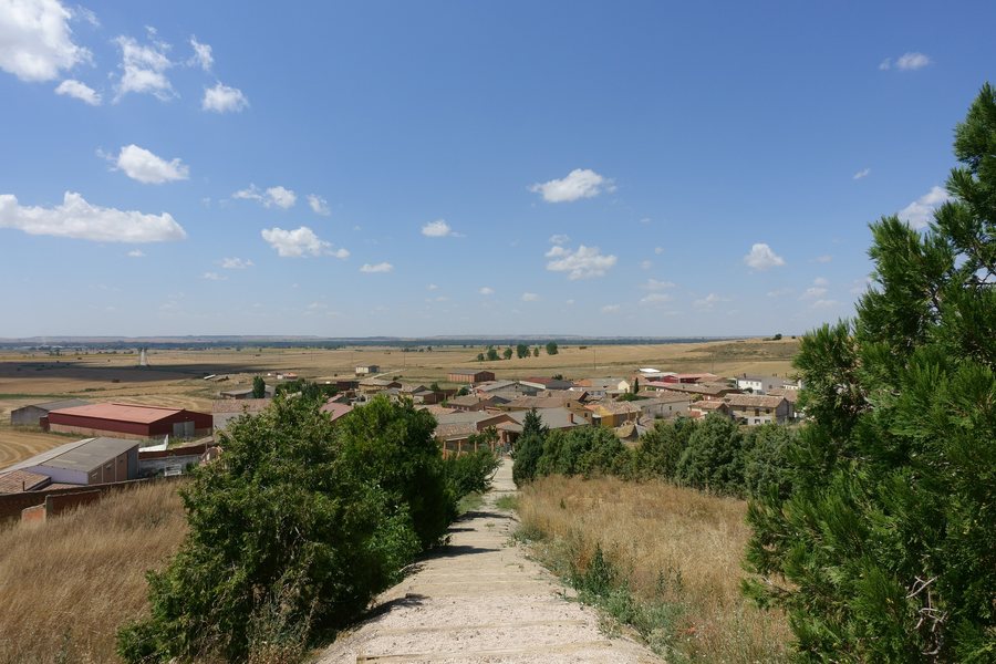 File:Lomas, Palencia 02.jpg
