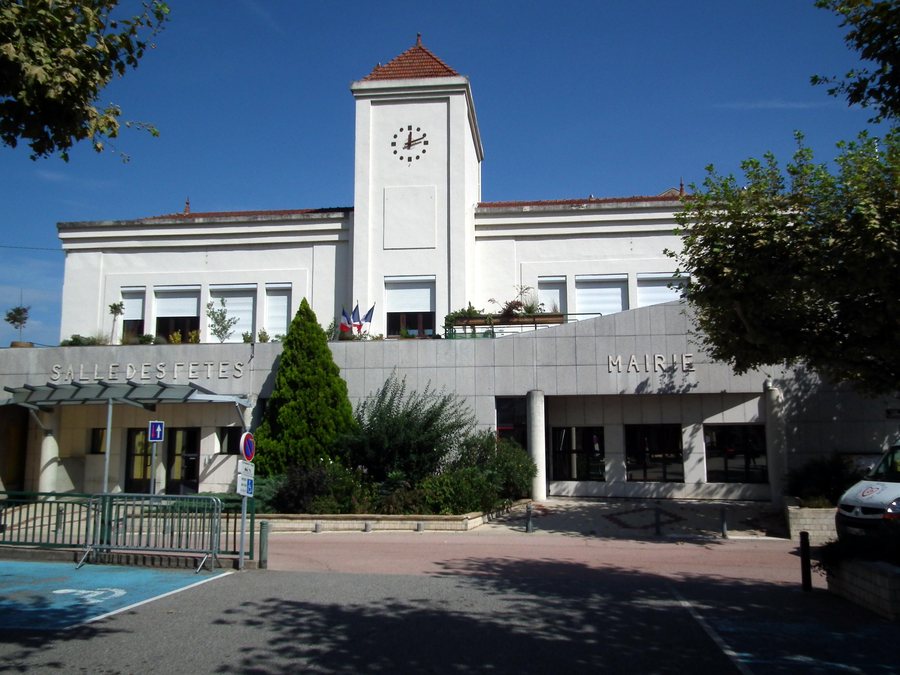 File:Mairie Sarras 2011-08-31-026.jpg