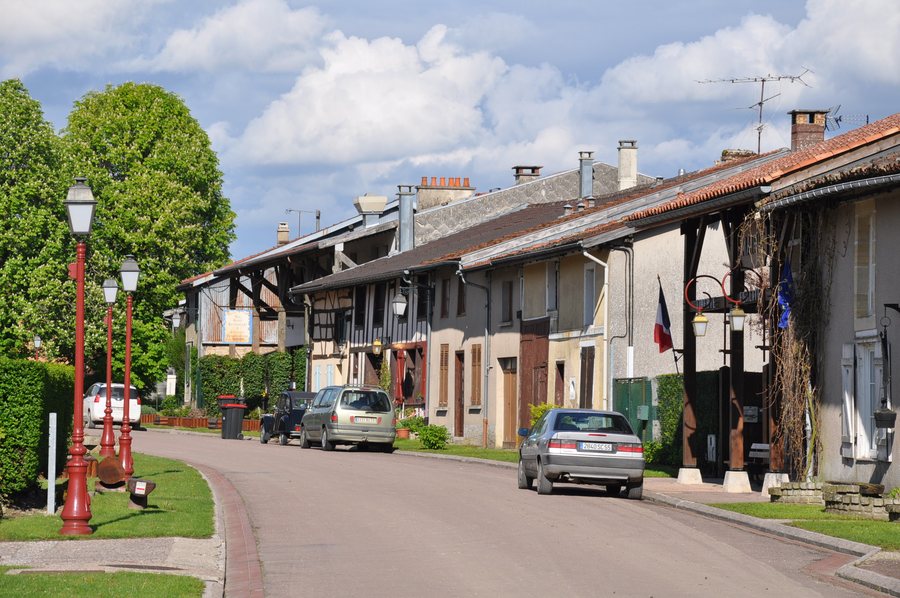 File:France, Meuse, Beaulieu-en-Argonne (1).JPG