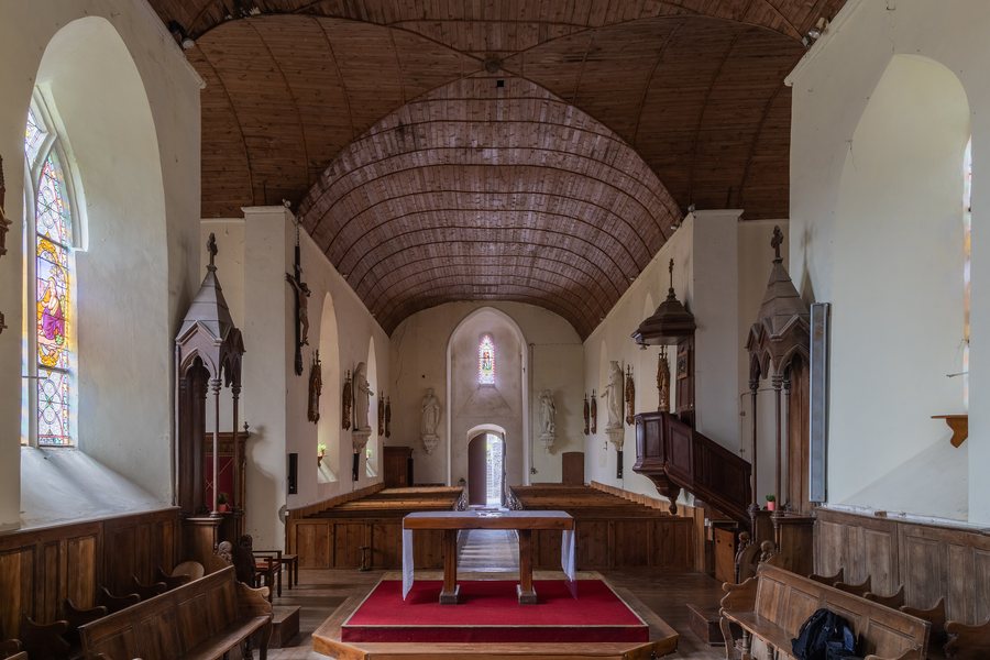 File:Saussey – Église Saint-Martin – Nef II 2023 08 14.jpg