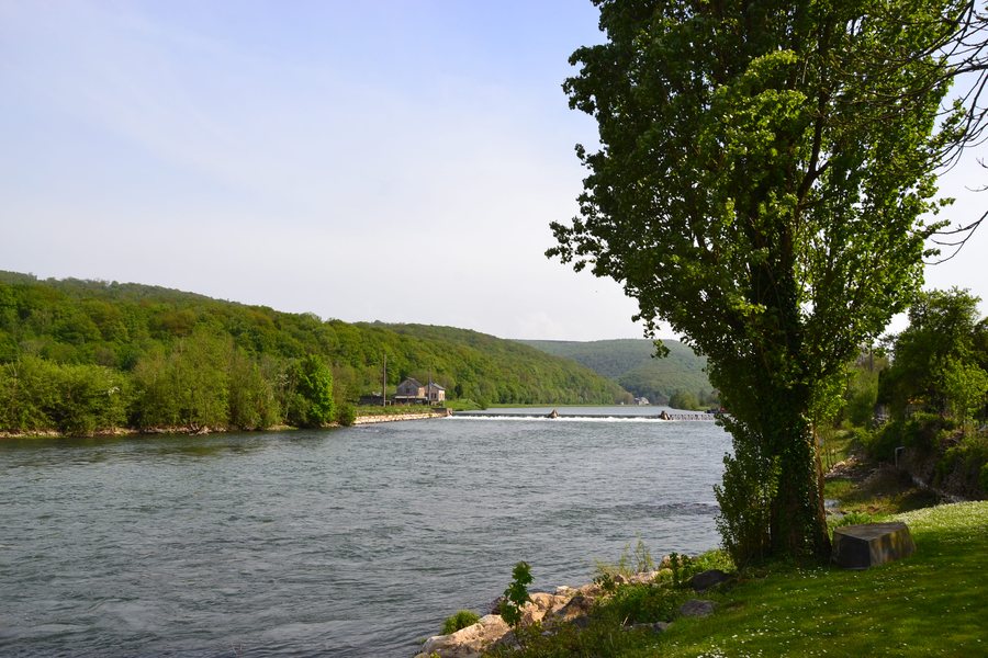 File:Meuse at Montigny-sur-Meuse.jpg