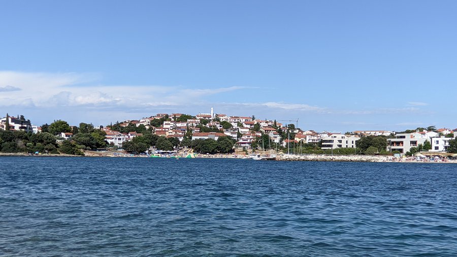 File:Pješčana uvala.jpg