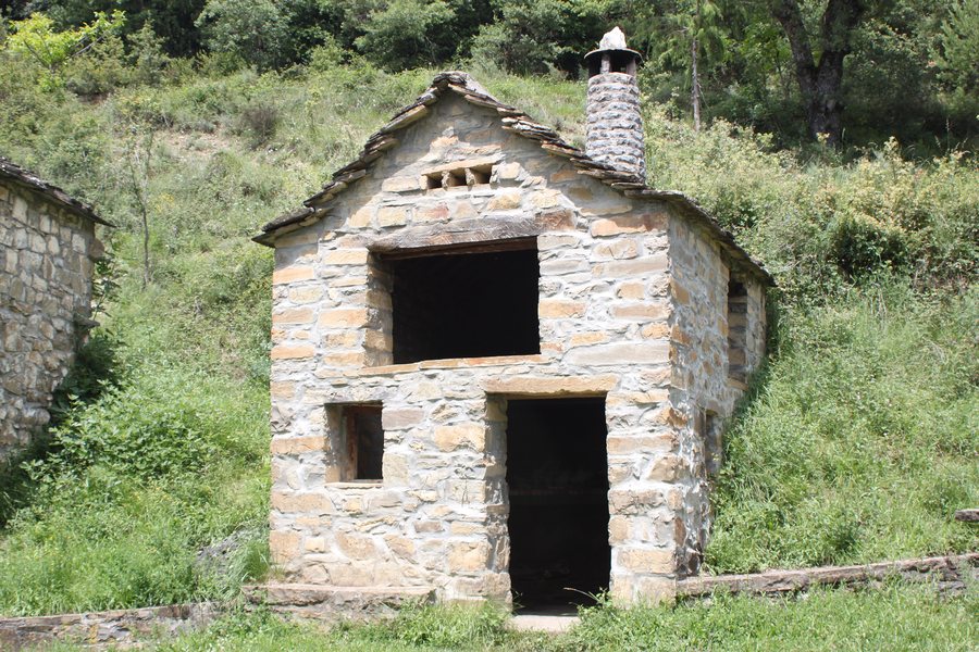 File:W4285 Laspuna ErmitaFuenteSanta 90277.jpg