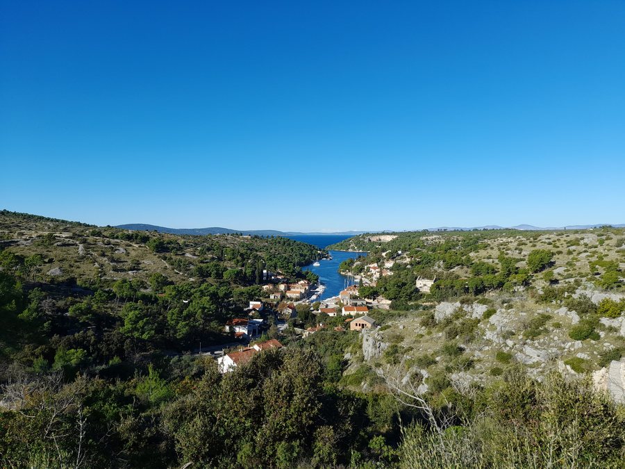 File:Bobovišća na moru, Brač, Croatia 20231118 01.jpg