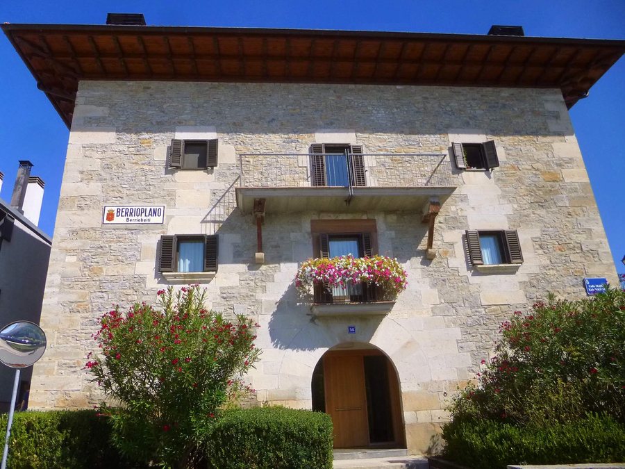 File:Berrioplano 07.jpg