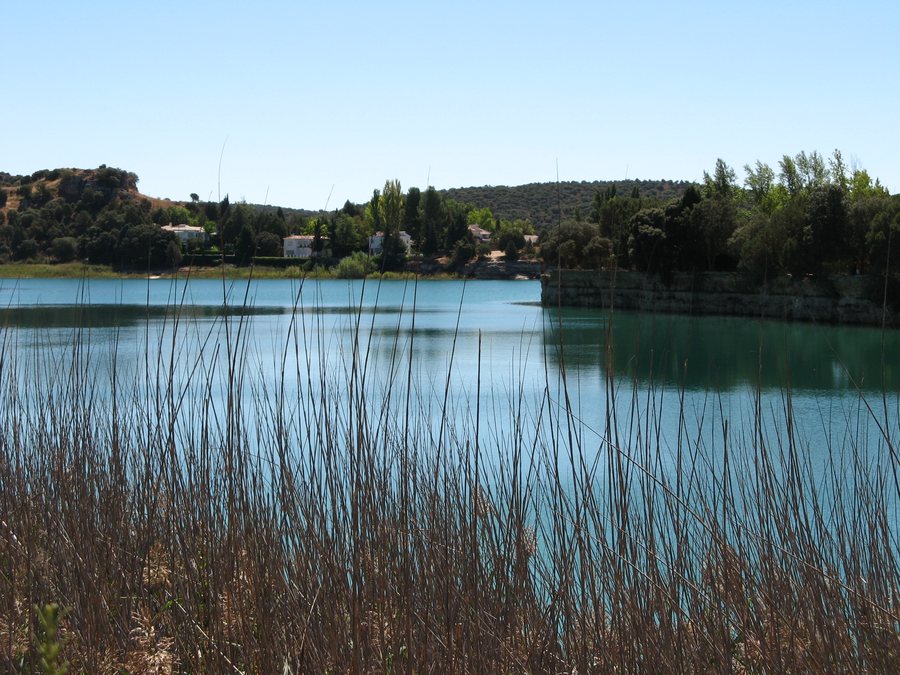 File:Lagunas de Ruidera - 054.jpg
