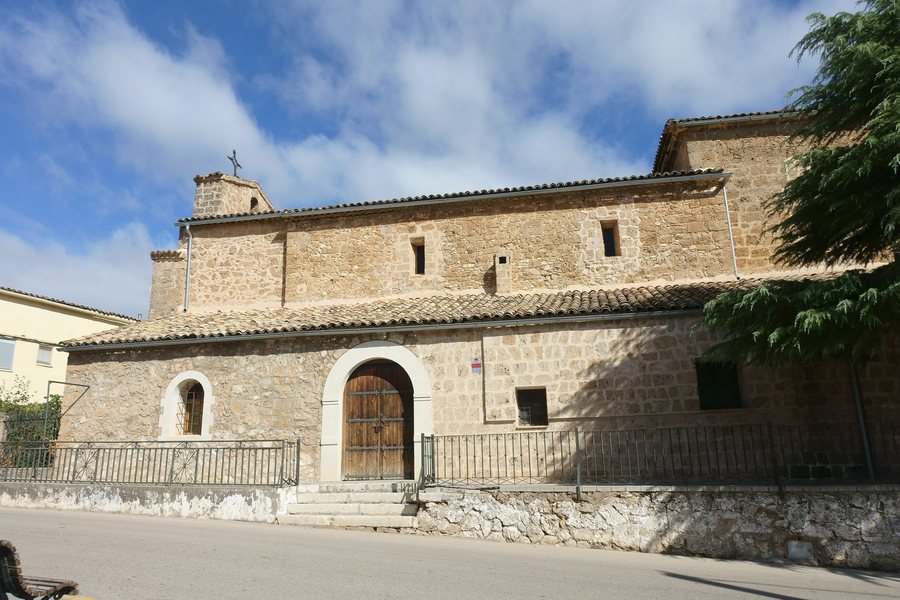File:Iglesia de Nuestra Señora de la Natividad, Villalba de la Sierra 02.jpg