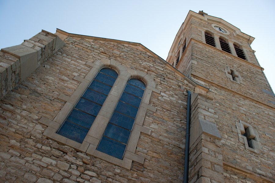 File:Church, Optevoz (2).jpg
