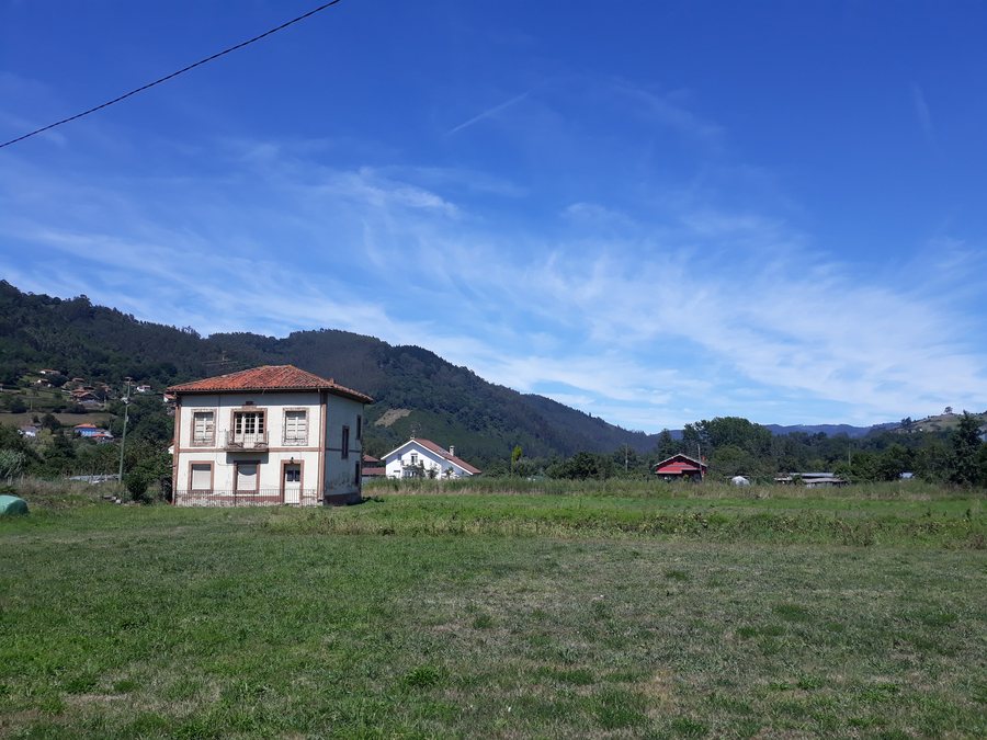File:Casa, Grado, Asturias.jpg