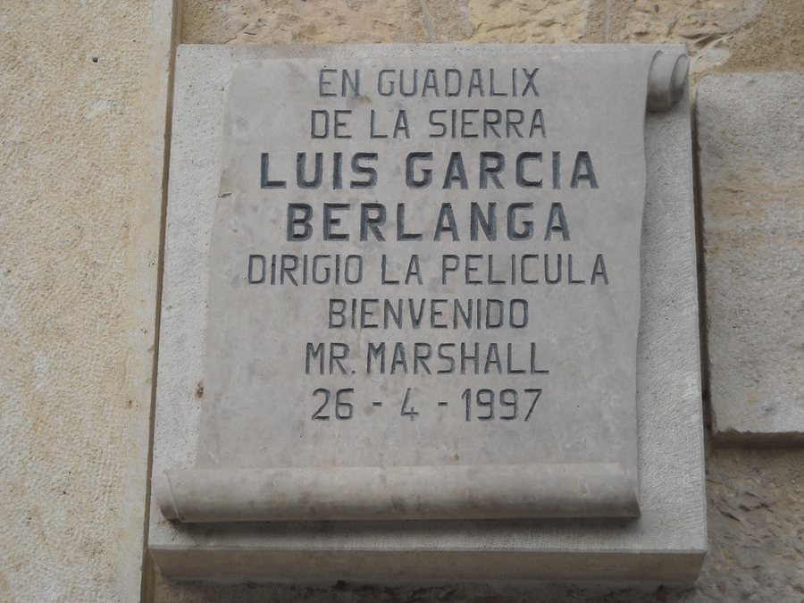 File:Placa Bienvenido Mr Marshall Guadalix de la Sierra.JPG