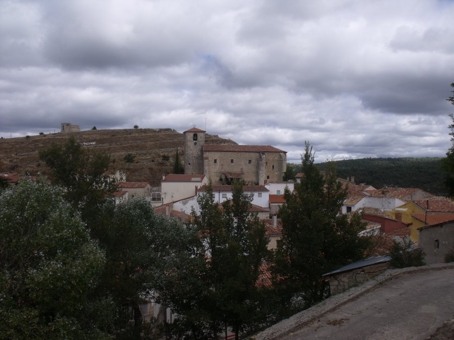 File:Buenache de la Sierra 1.jpg