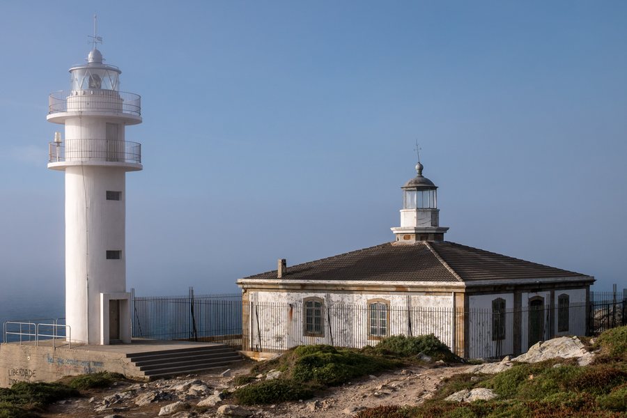 File:Cabo Touriñán - Faro -BT- 01.jpg