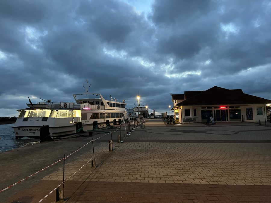 File:Hafen Schaprode.jpg