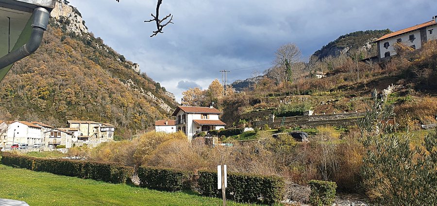 File:Urzainqui (Navarra) España. - 50932569333.jpg