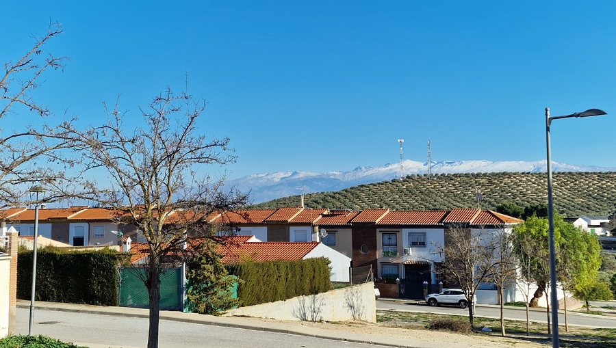 File:Fuensanta (Granada).jpg