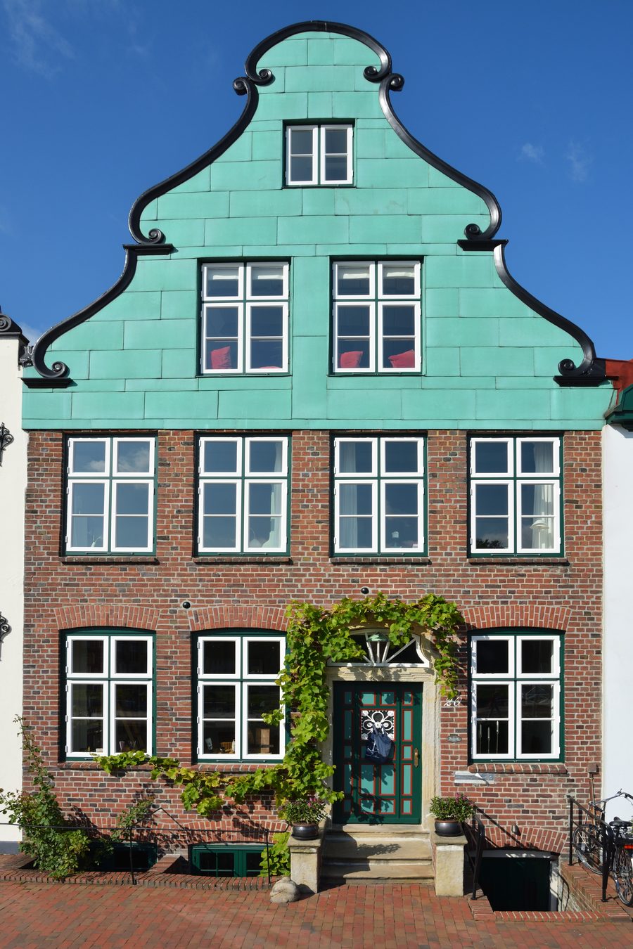 Historic bourgeois house from the 18th century at the harbor of Glückstadt