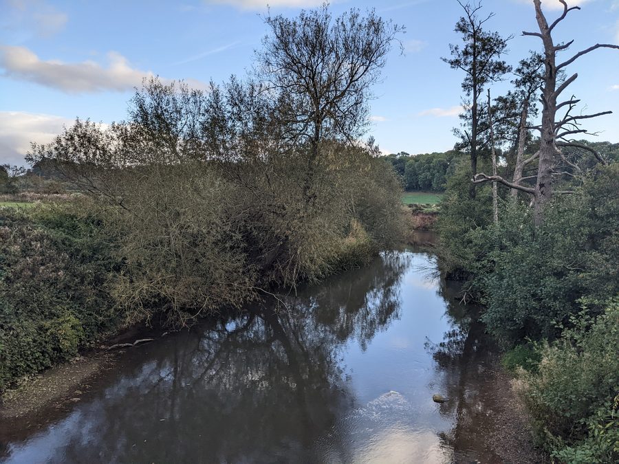 Der River Lugg bei Bodenham in Herefordshire