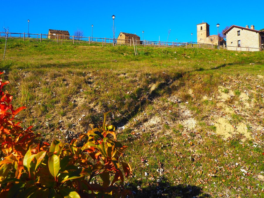File:Badaguás Bordas.jpg
