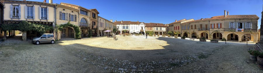 File:Labastide-d'Armagnac.jpg