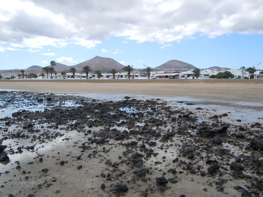 File:Playa Honda depuis la plage.jpg