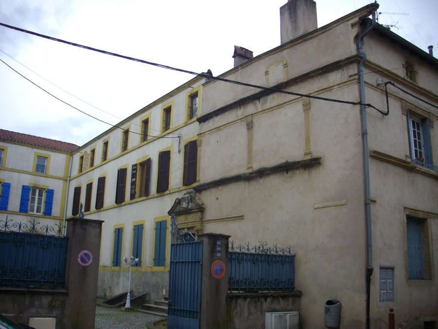 File:Ars-sur-Moselle - 42, rue du maréchal Foch.JPG