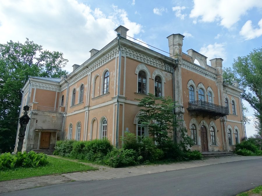Historic manor of Glitiškės in the Vilnius district in Lithuania