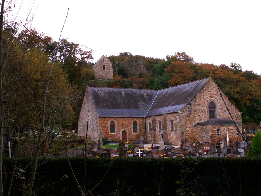 File:Eglise Fermanville (Manche).JPG