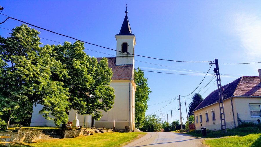 File:Római katolikus templom, Szalánta-Németi.jpg