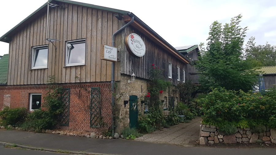 Rosenhof in Hohn