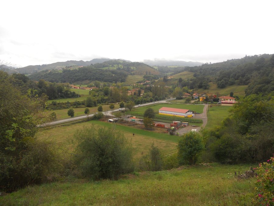 File:Vista desde Sobrepiedra , Parres - Asturias. - panoramio.jpg