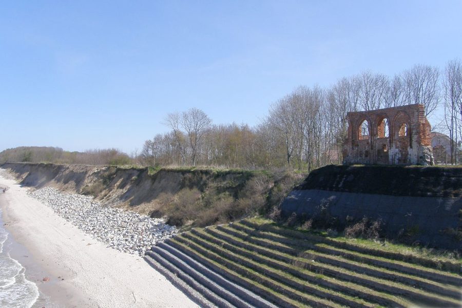 Ruins of the church in Trzęsacz, Poland