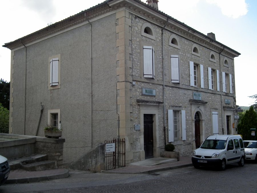 File:Mairie Mollans-sur-Ouvèze 2012-08-31-061.jpg