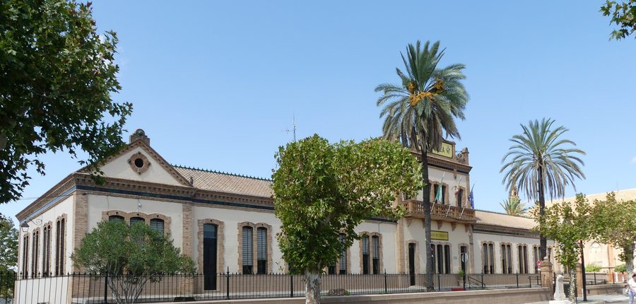 Rathaus von Villanueva del Río y Minas in der Provinz Sevilla