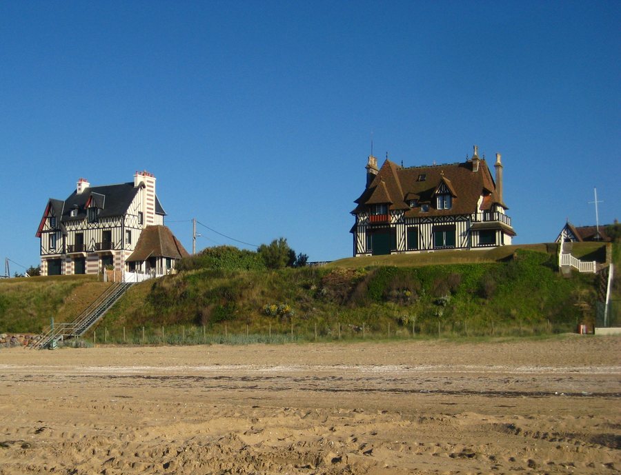File:Varaville lehome villas.jpg