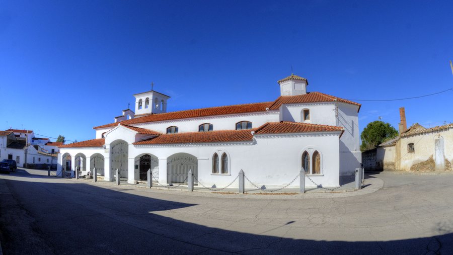 File:Nuestra Señora del Valle en Higuera de Llerena.jpg