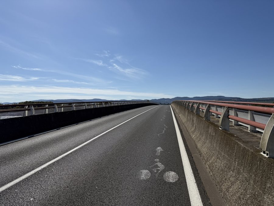 File:Pont Arciat - Cormoranche-sur-Saône (FR01) - 2025-08-23 - 1.jpg