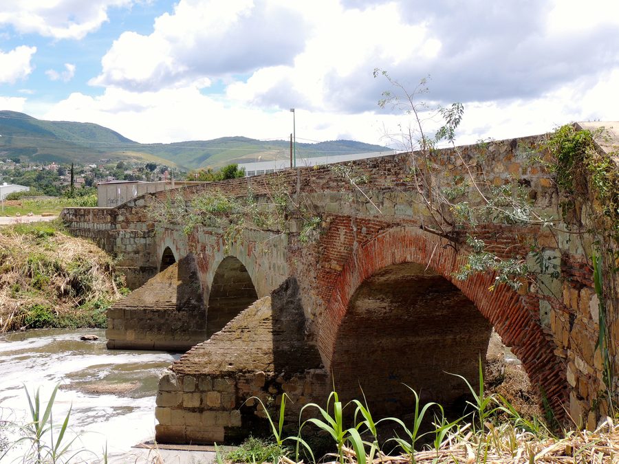 Puente de Piedra in San Antonio de la Cal, Oaxaca