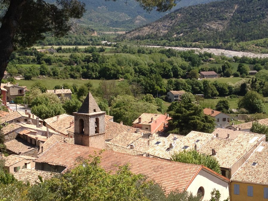 File:Mézel.jpg