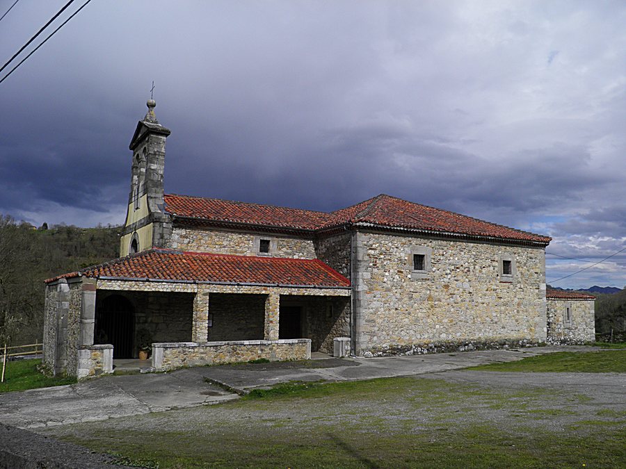 File:Sevares (Piloña, Asturias).jpg