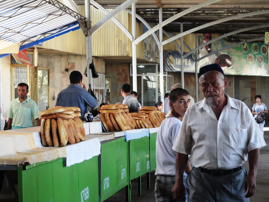 Chorsu Bazaar in Tashkent with market stalls and fresh produce