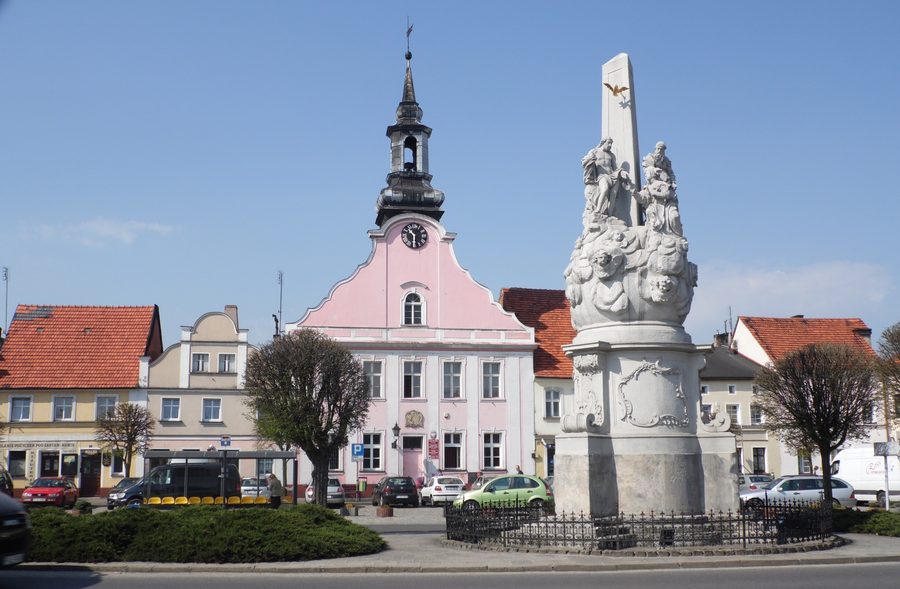 Monument of the Holy Trinity on the market square of Rydzyna