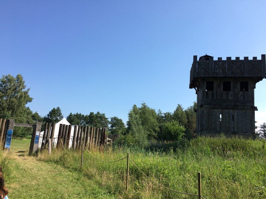 Tower and entrance at Ulvsborg Historisk Værksted