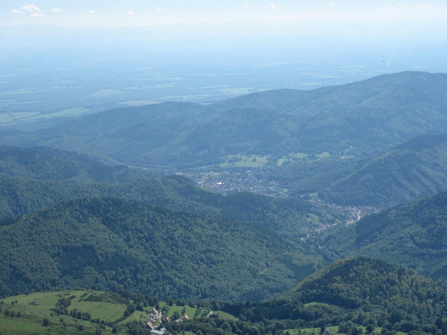 File:Willer-sur-Thur from the Grand Ballon.jpg