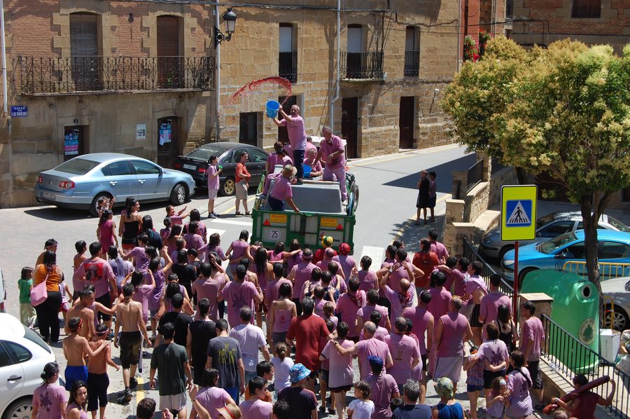 File:Batalla del clarete en San Asensio.jpg