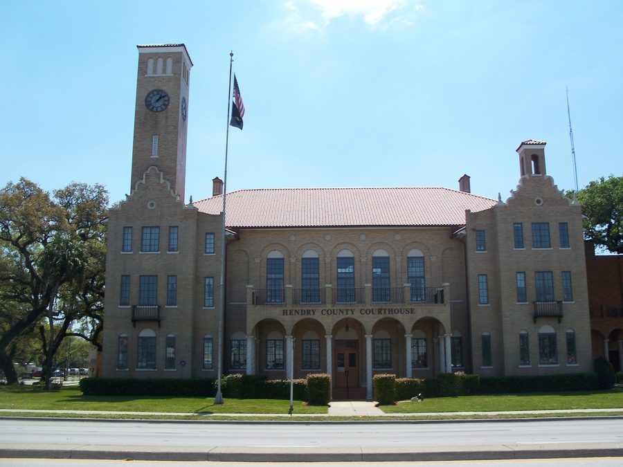 Historisches Old Hendry County Courthouse in LaBelle, Florida