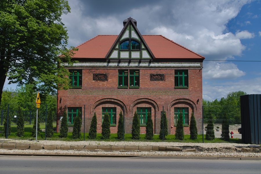 Revitalisiertes Torhaus II der Huta Pokój in Ruda Śląska